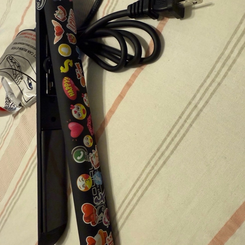 Royale Hair Straightener - Limited Edition - Picture 4 of 5